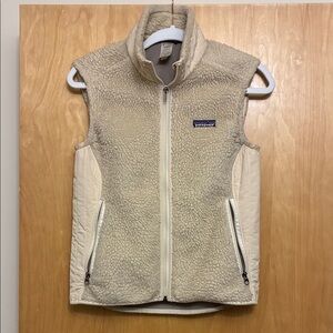 Patagonia Beige Teddy Fleece Vest Womens M